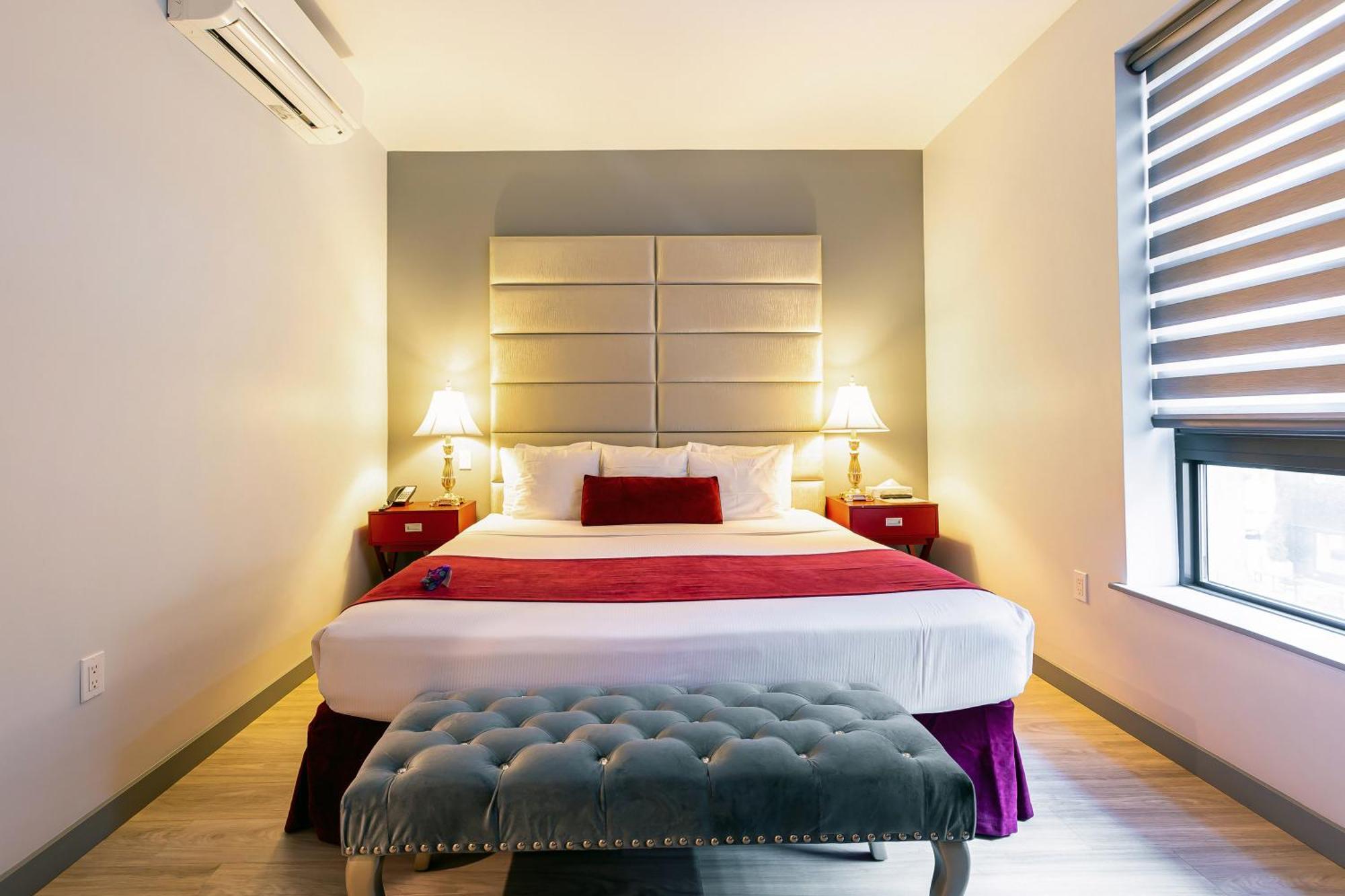 One King Bed Room, Superior